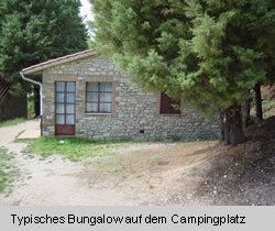 Typisches Bungalow auf dem Campingplatz